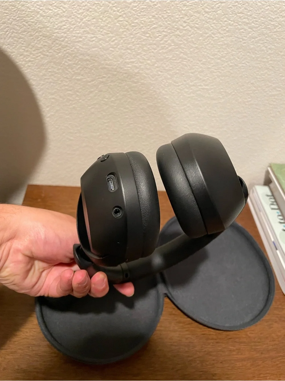 Sony WH-XB910N Wireless Bluetooth Over Ear Headphones with Case and Charger